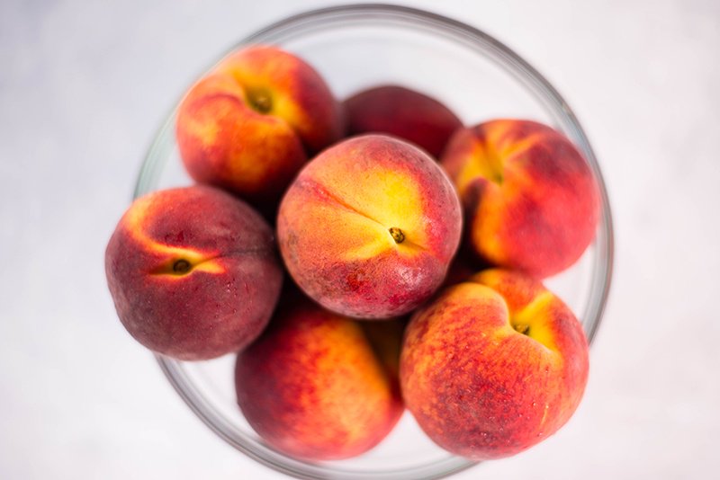 Fresh peaches... the perfect summer snack. 😍🙌😛 #LaneSouthern <a href="/georgiagov/">GeorgiaGov</a> #yum #gifts