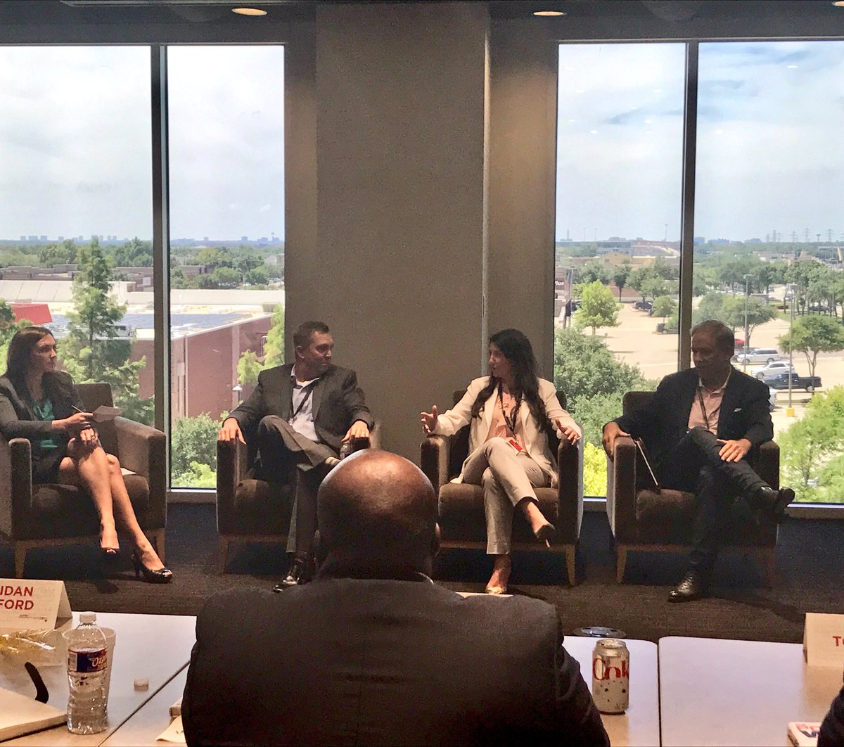 KatyEyoung1's tweet image. Loved being on @Learfield Minority Academy panel today w/ my great friends @ChadCollins20 @YouGotWho @meganeisenhard #LMA2017 #BuildTheTeam