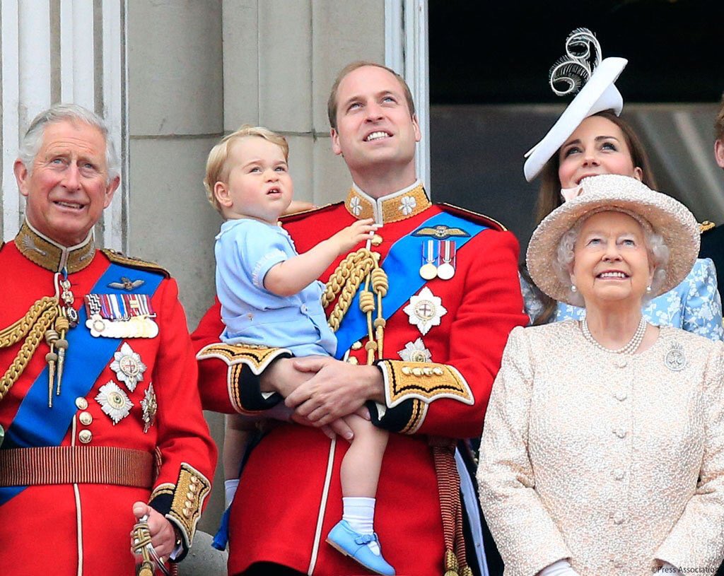 Happy 35th Birthday to Prince William! Gawd this makes me feel old!!  
