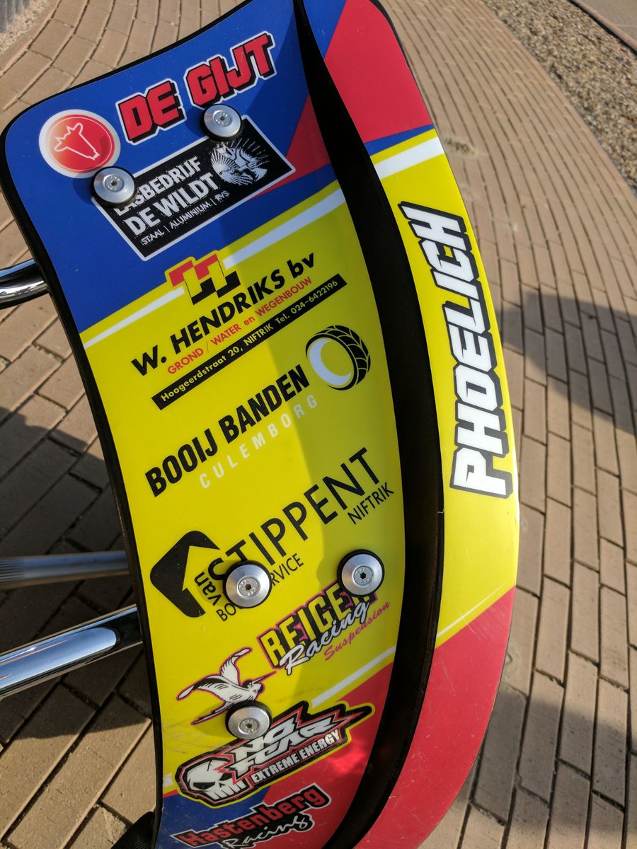 VanStippent's tweet photo. #Phoelich op weg naar de top #emx quads #europa. Mede gesponsord door #stippent en #hendriks veel succes https://t.co/9VWDS167Cs