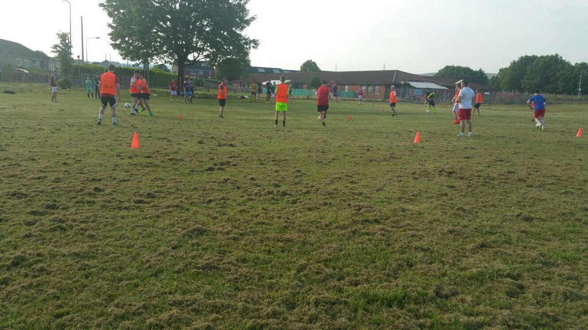 FCTredegar's tweet photo. Pre season started for the U16's & U18's tonight. Fitness and ballwork is key, next up shape and organisation.
#futureispromising https://t.co/CVWBWRC0ud