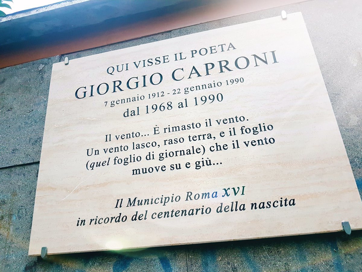 Buonanotte #GiorgioCaproni 😅 dopo la #maturita2017 spero tu non diventerai poeta famoso solo per un giorno ⚘ @CaproniGiorgio 🤗 W la poesia!