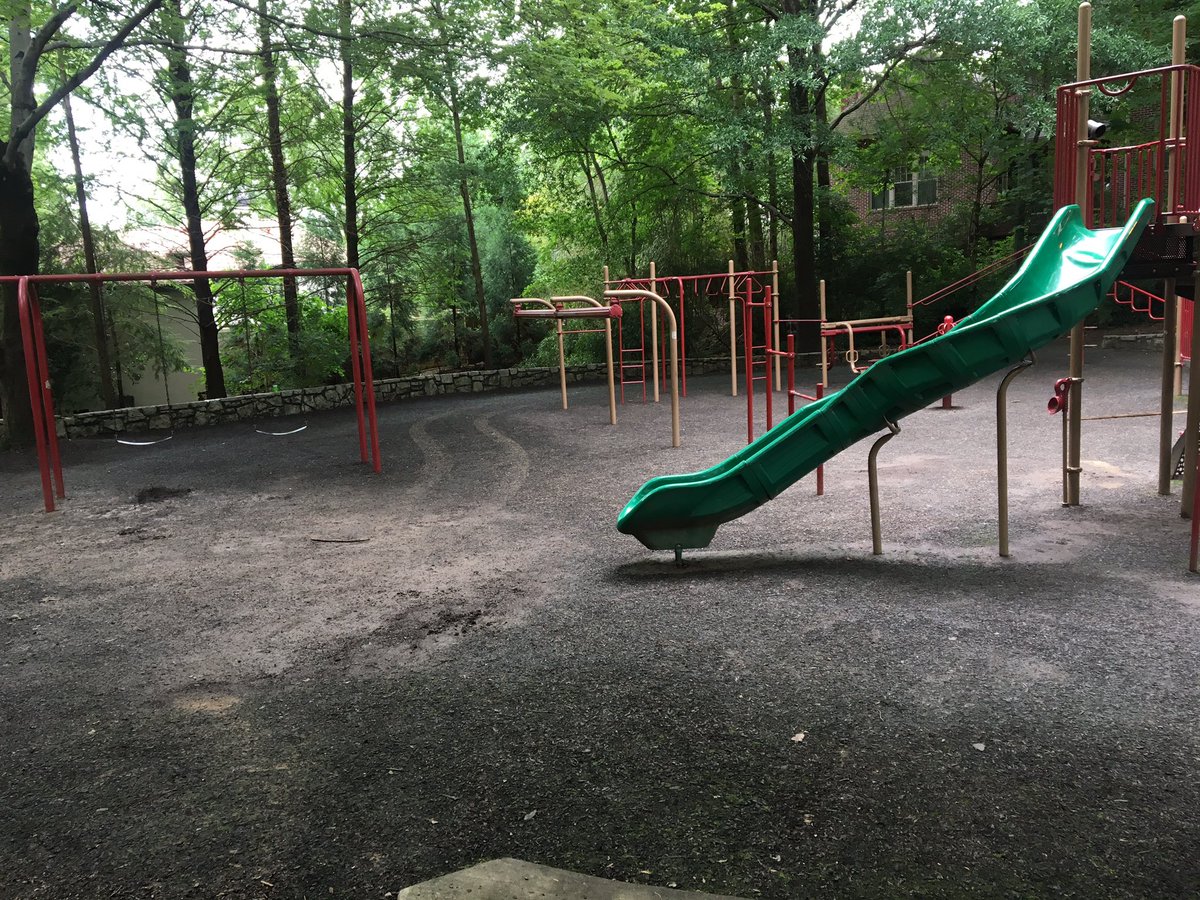 TheClassMom's tweet photo. Seriously-another empty playground today! Where are the kids?!  https://t.co/5lpOrAk354 https://t.co/YtT9N9XfRT