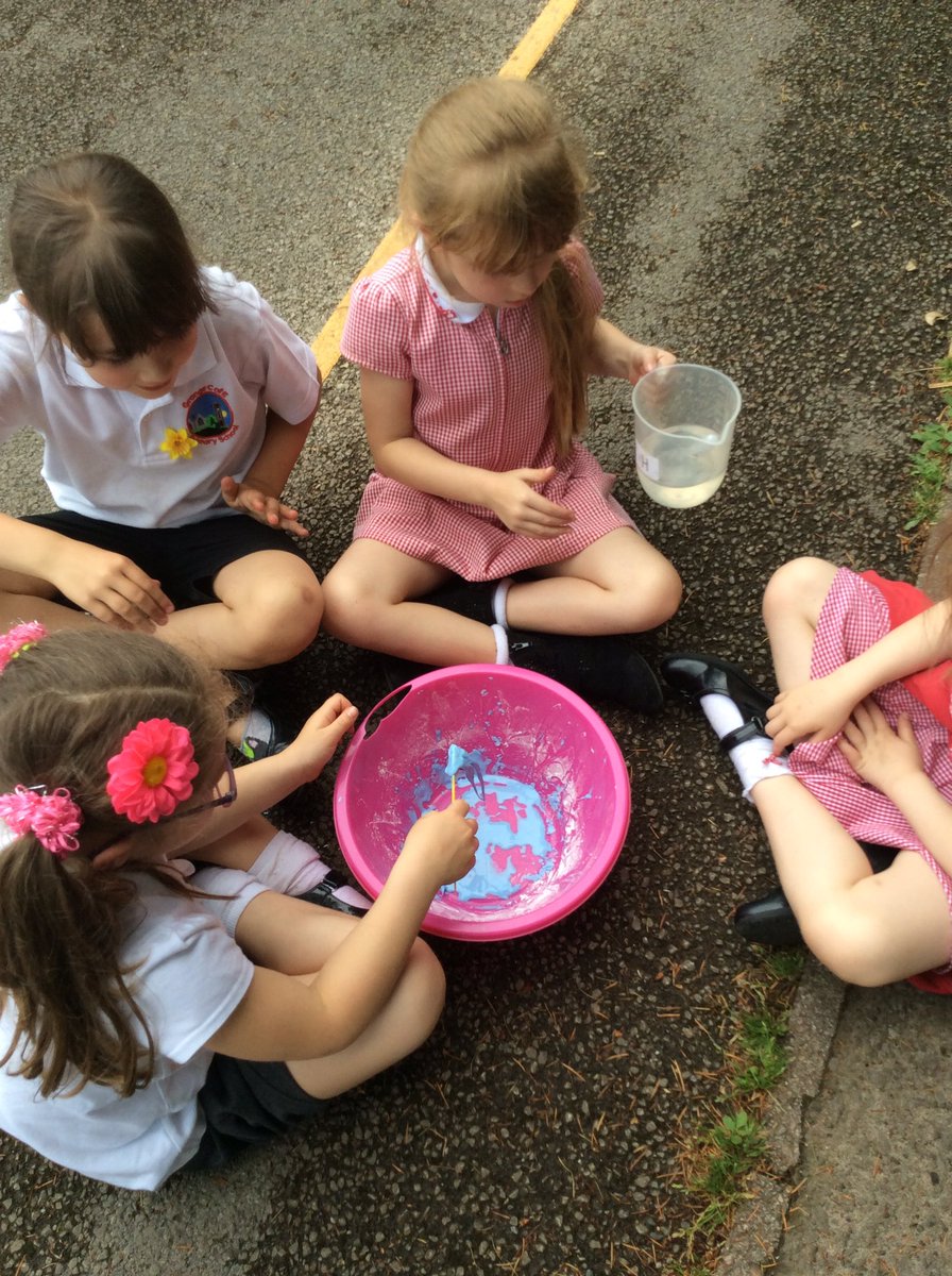 GrangeCESchool's tweet photo. Fun in Science Club.  Money cleaning last week and making slime this week.  What could we do next time? https://t.co/49YjaeSpDC