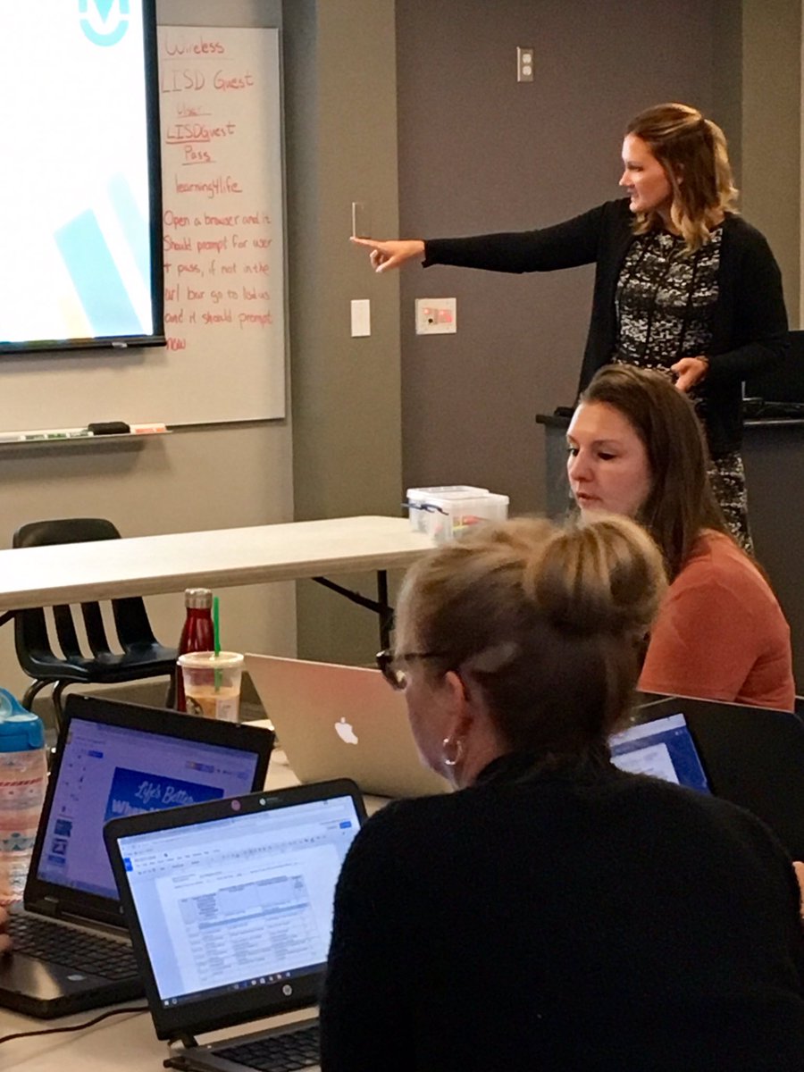 mar10g's tweet photo. #blendedlearning professional learning @LenaweeISD! Thank you @kelhixon - Super session! #miched #lentech https://t.co/g83EFUCwPD