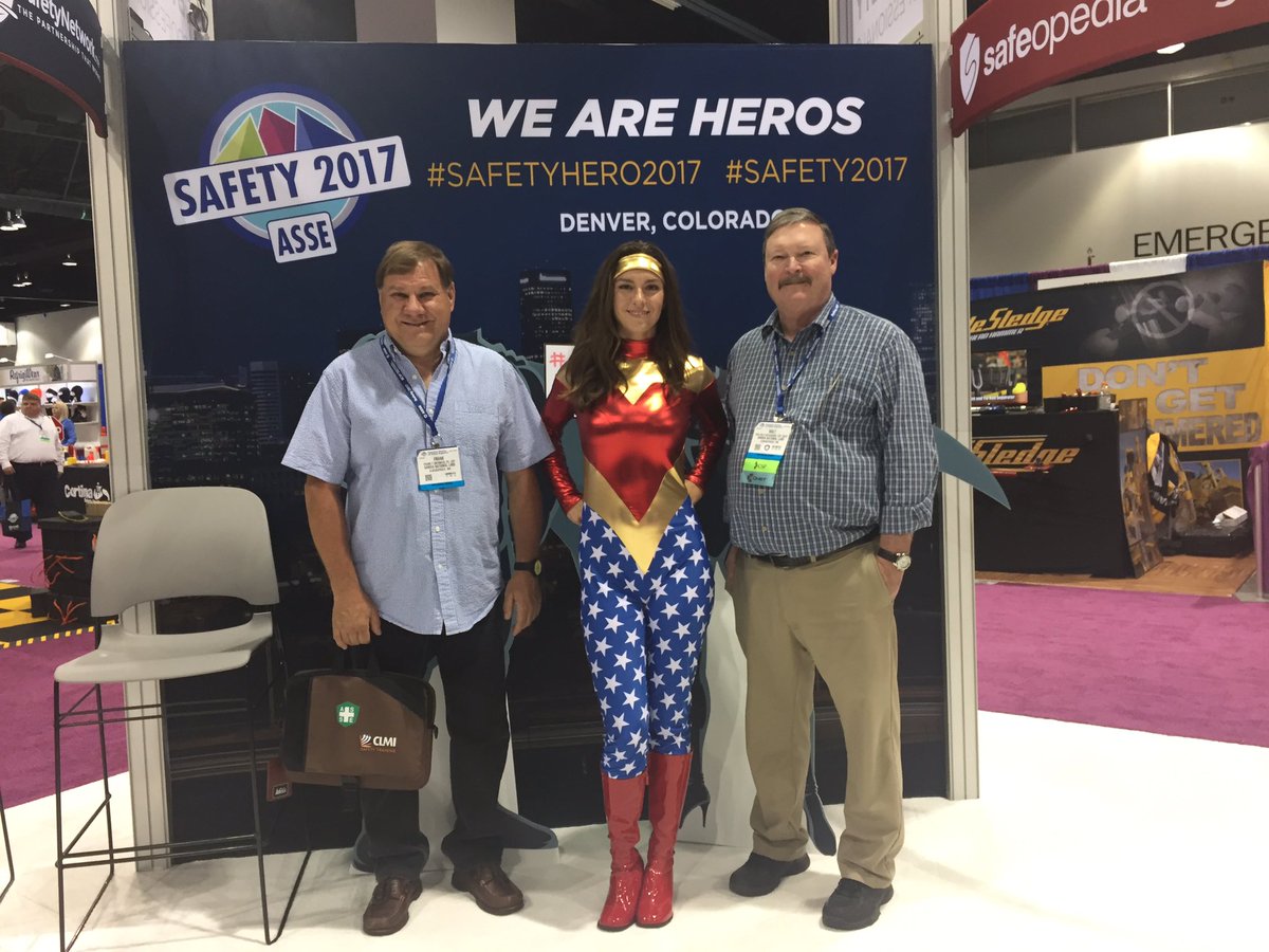SafetyNetworkme's tweet photo. #Safety2017 #SafetyHero2017 https://t.co/4gvoAayWSj