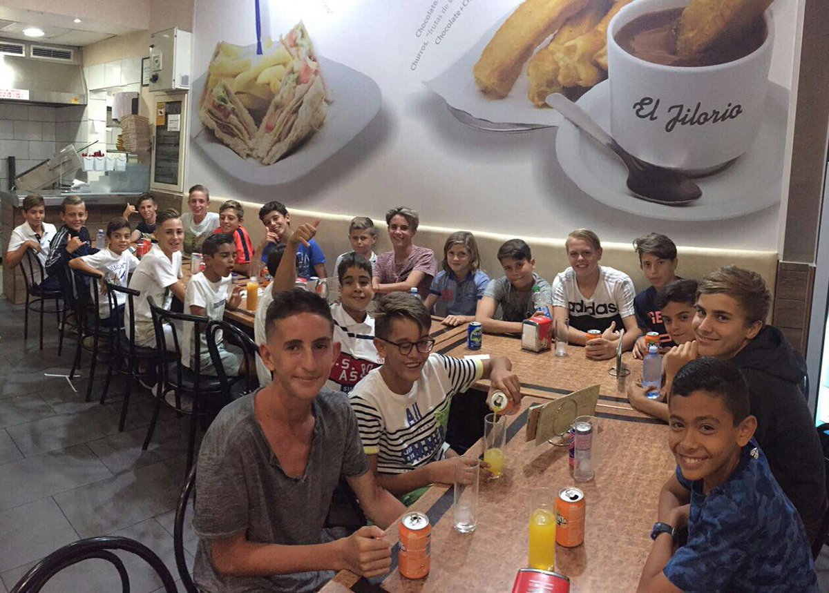 UDSANFERNANDO2's tweet image. ALEVIN A! Desde nuestro club queremos felicitar a SUSO HERNÁNDEZ, por su nueva incorporación a la cadena de la UD LAS PALMAS. ENHORABUENA!