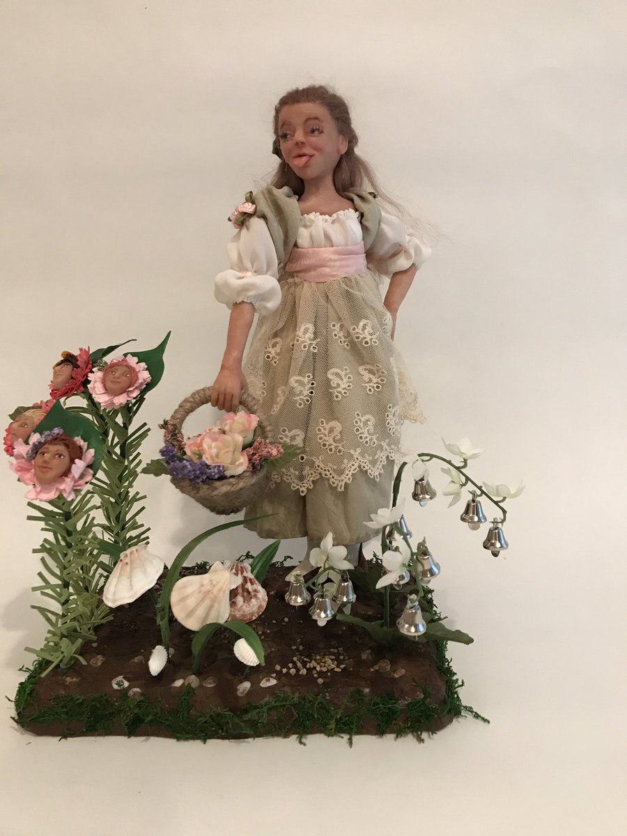 herfinehand's tweet photo. What a contrary lass! Read about her on my blog: https://t.co/w9P9Pi6LsZ #artdoll https://t.co/ieEfAk3Tyg