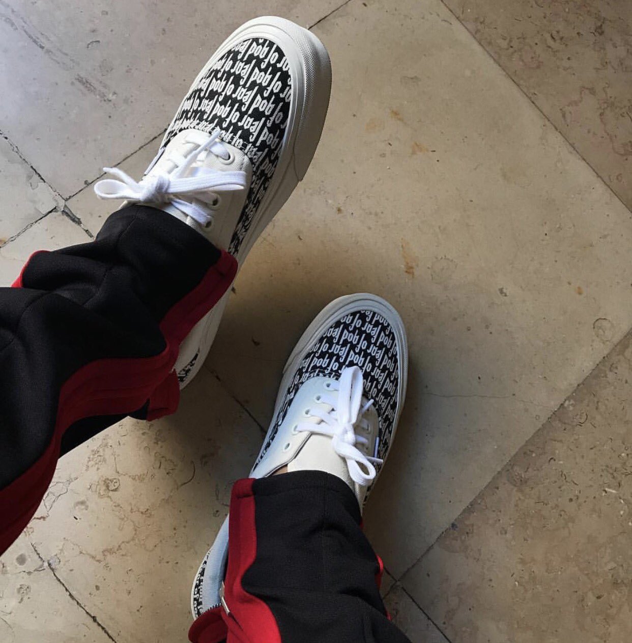Vans best sale era 2017