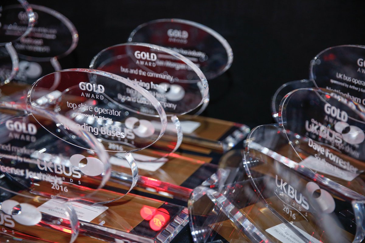 UK Bus Awards tweet media