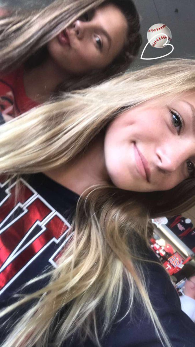 KierstenRossing's tweet photo. #TwinsPics https://t.co/etXeqFawGr