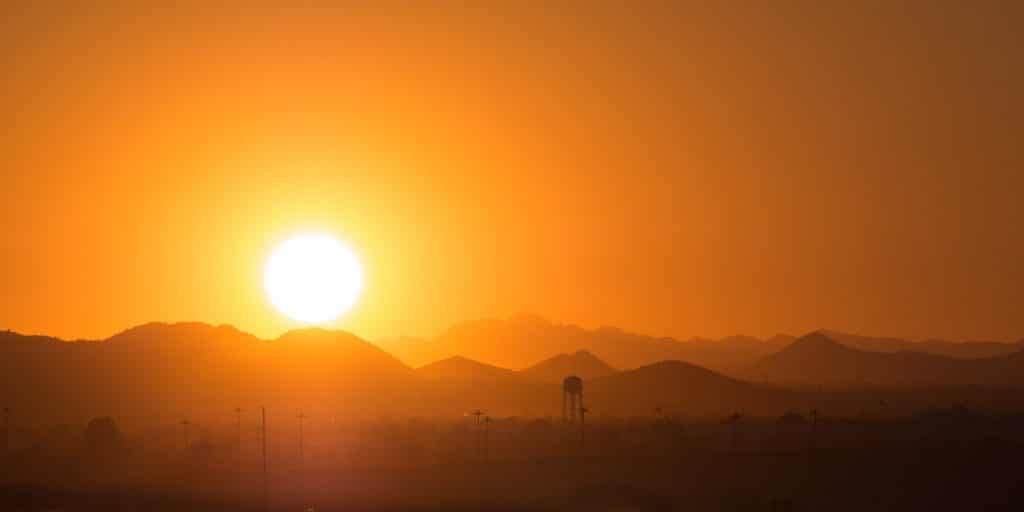 PostPromoterPro's tweet image. Phew, it&apos;s summer in AZ, and the first 118 people can save 30% off with code BEATTHEHEAT postpromoterpro.com/?discount=beat…