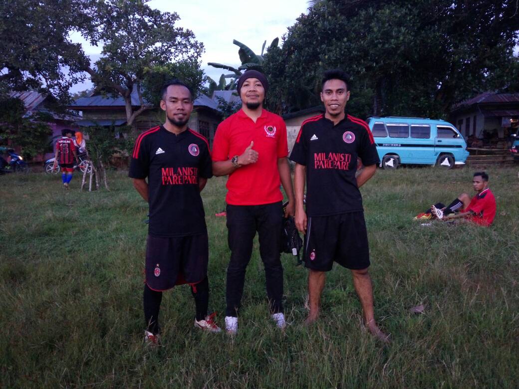 Usai latihan rutin fun football MIbasisbuton, tks Jersey om @kamalazis <a href="/faiz/">faiz</a>