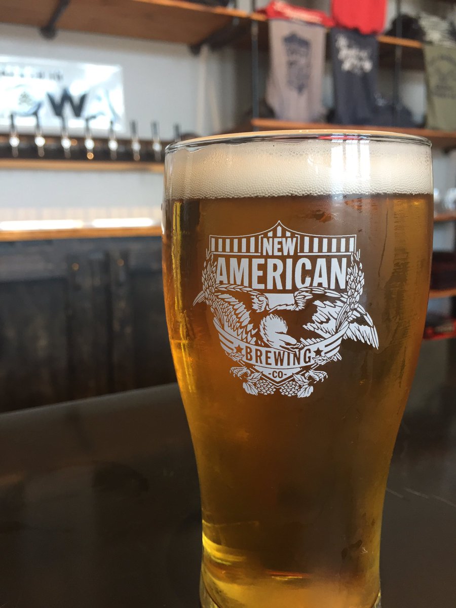 newamericanbeer's tweet photo. Celebrate DSM Beer Week with our collaboration beer American Rock. $4 pints all week. @PRBrewing @dsmbeerweek #drinkamerican #dsmbeerweek https://t.co/BldMASXTCY