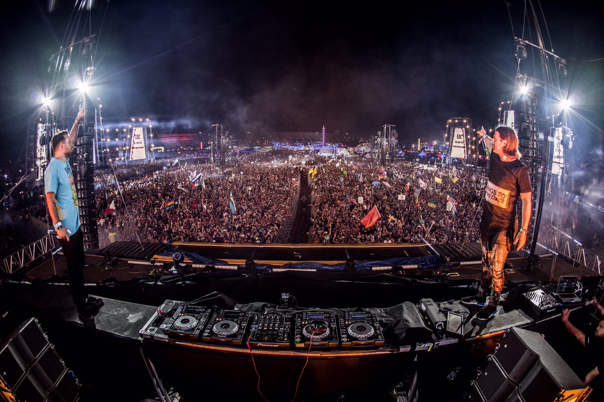 The boys at <a href="/EDC_LasVegas/">EDC Las Vegas</a> <a href="/Alesso/">Alesso</a> <a href="/chaseandstatus/">Chase & Status</a> <a href="/Axwell/">Axwell</a> <a href="/Ingrosso/">Sebastian Ingrosso</a>