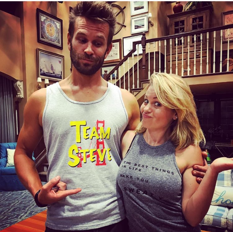 FullerHouseeBR's tweet photo. πΈ | John via IG
"VocΓͺ pode ser #teammatt, #teamsteve ou atΓ© #teamstatt, mas somos todos #teamdj!" https://t.co/mD4EI7bvLp