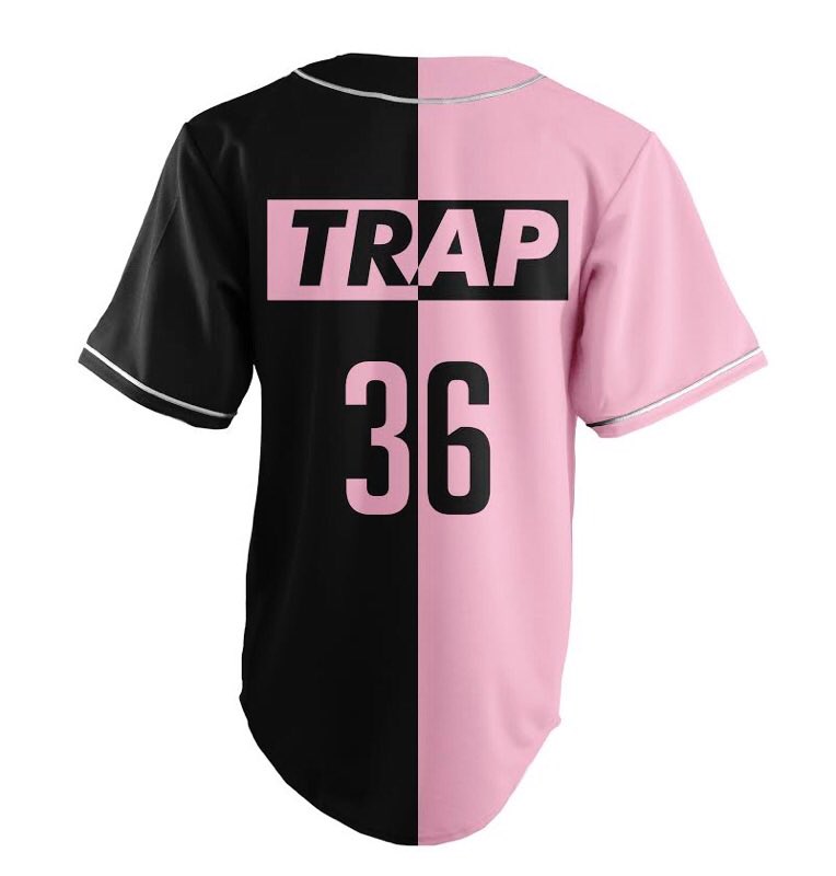 JerseyChamps's tweet image. We have teamed up with 2 Chainz to bring you Limited Edition Trap Jerseys!
Sale ends tomorrow at midnight!
2chainzshop.com