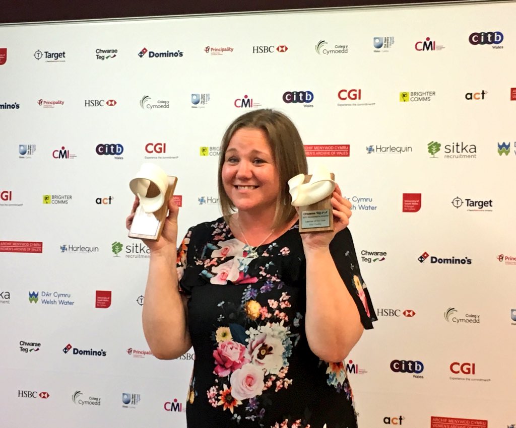 chwaraeteg's tweet photo. Sian Preddy is back as the Champion of the Year!! Congrats! "If you have a dream, just go for it!" #womenspire17 @UniSouthWales @CGI_Global https://t.co/rf6ceuB9ig