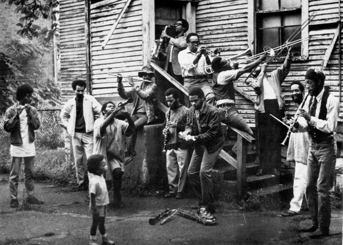 mcachicago's tweet photo. Today's #MuseumWeek theme: #MusicMW
We've celebrated #Chicago's jazz scene from #FreedomPrinciple, to Maggie Brown on MCA Terrace next Tues! https://t.co/EdzVns3XDz