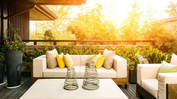resaas's tweet photo. Get This Look: Pump Up Your Patio for Summer With These 7 Design Trends | https://t.co/swkwamLcWz #homeowners #design https://t.co/nsuhIQ3n38