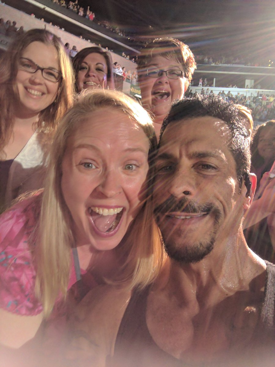 aestraw's tweet photo. Thank you @dannywood for making my YEAR at #thankful4Indy Sunday night! #NationalSelfieDay #NKOTBselfie https://t.co/u76jqeAeAE