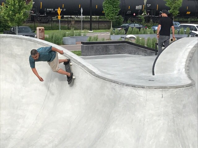 SRyll802's tweet photo. Some pics from the skate contest from our WinLocal event.  Great turn out, hydration station was a hit! https://t.co/kcobpVD0Yd