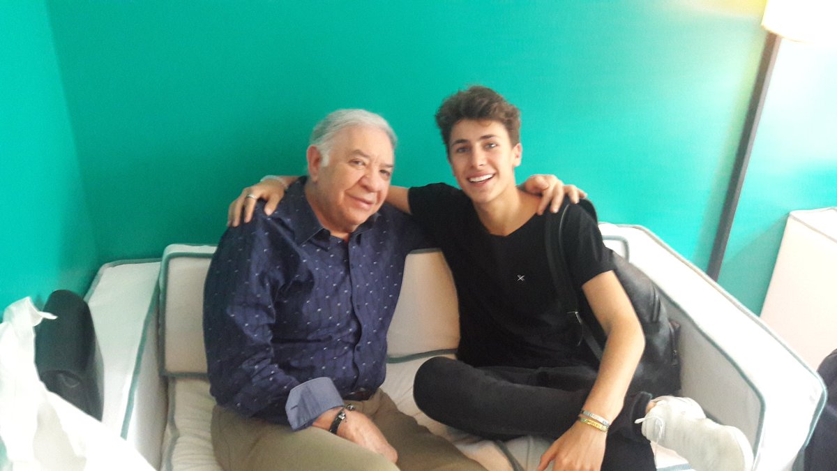 EmilioLarrosa tweet picture