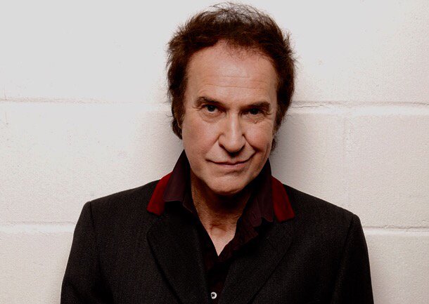 Happy Birthday to Ray Davies. 