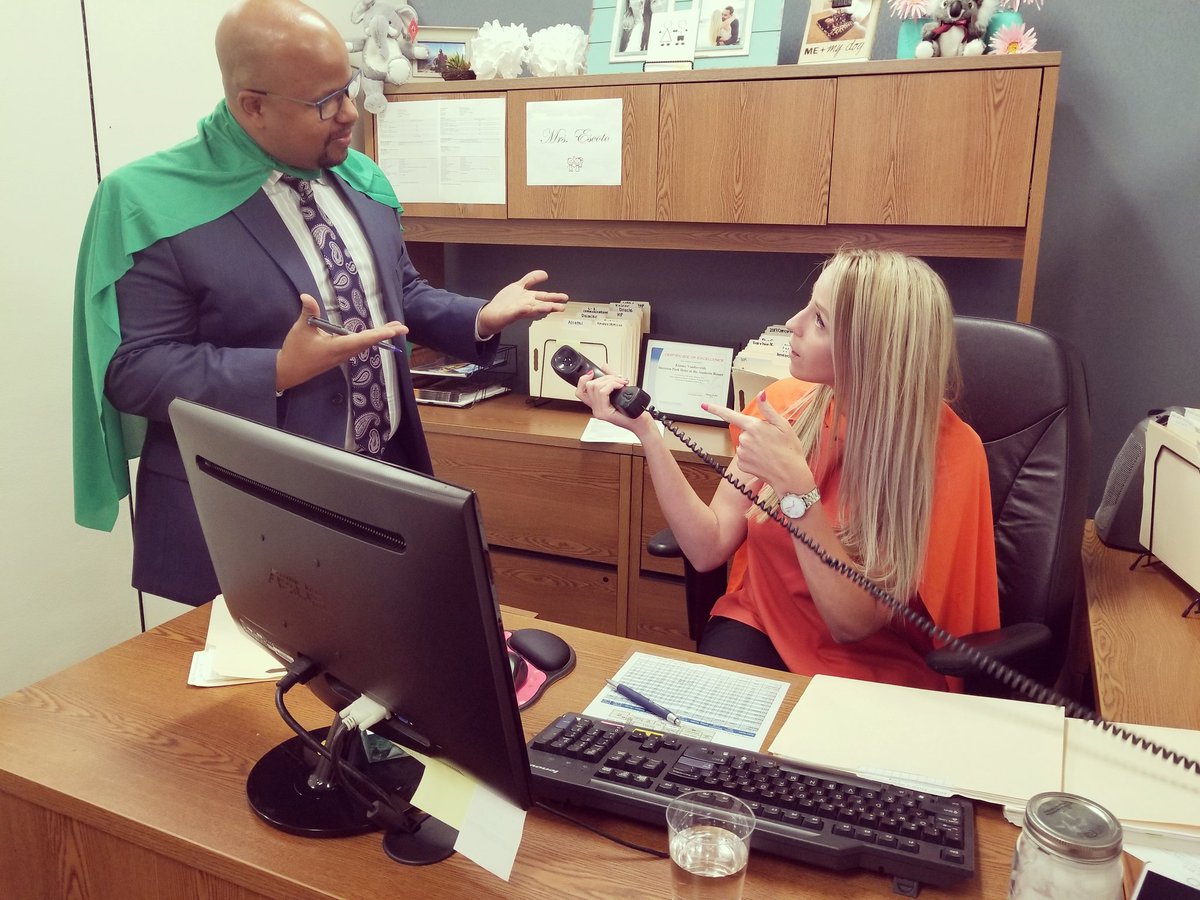 Sheratonprkana's tweet photo. The Guardians of the GRC are closing business!
.
#interstateclosingday #sheratonparkanaheim #guardiansofthegrc https://t.co/KCf1jMOb3m