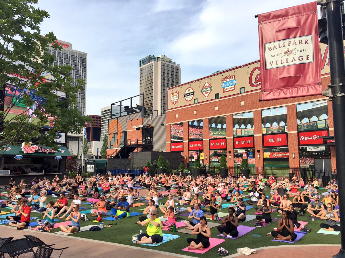 Celebrating #InternationalDayofYoga at <a href="/BPVSTL/">STL Ballpark Village</a> with over 150 beautiful people on this breezy St. Louis summer night. #IYD2017 #IYD #stl