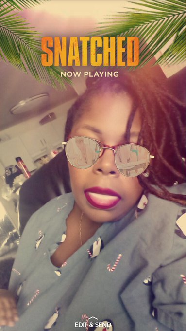 #NationalSelfieDay hey https://t.co/wnBudsZyCe<a href="/tag/nationalselfieday"class="tags">#NationalSelfieDay</a>