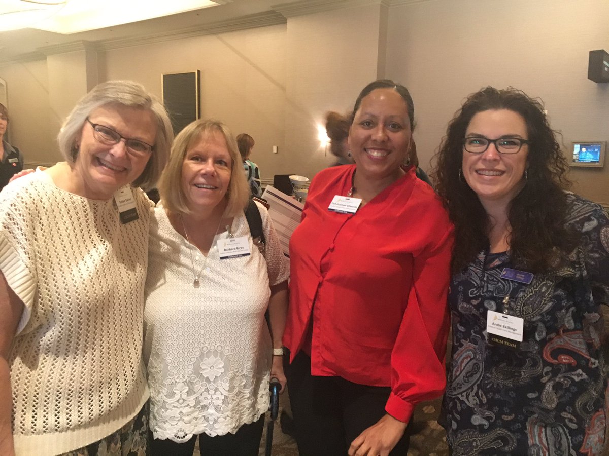 mskidder37's tweet photo. Putting faces to names with our friends from Dayton VA. #CHCMSYMPOSIUM2017 https://t.co/BeWcFUPKAI