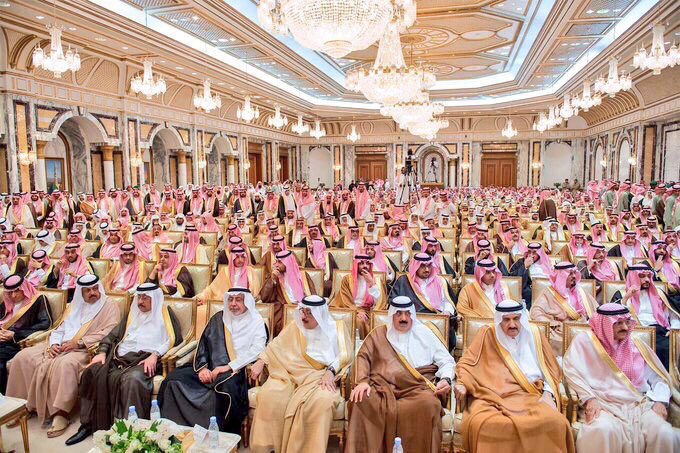 ezisws's tweet photo. #مبايعة_ولي_العهد_محمد_بن_سلمان
صورة ابلغ من الكلام بايعوك راضين مرتضين 
صورة لكل حاقد 💪🏻🇸🇦💪🏻 https://t.co/PFgMULK3g4