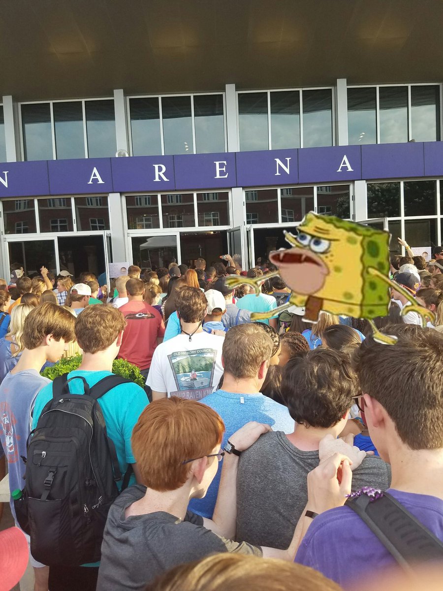 ImpactMemes's tweet photo. When you're just standing there and the doors open. #impact2017 #impactmemes @ImpactLU https://t.co/6QQt0BXuLq