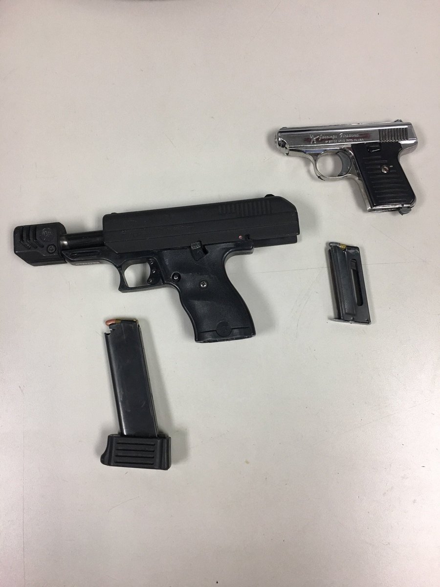 Chicago_Police's tweet photo. Here are some of the guns recovered by @ChicagoCAPS10 over the last couple of days : #onelessgun #onegunatatime great Job CPD https://t.co/pUjG8gjI42