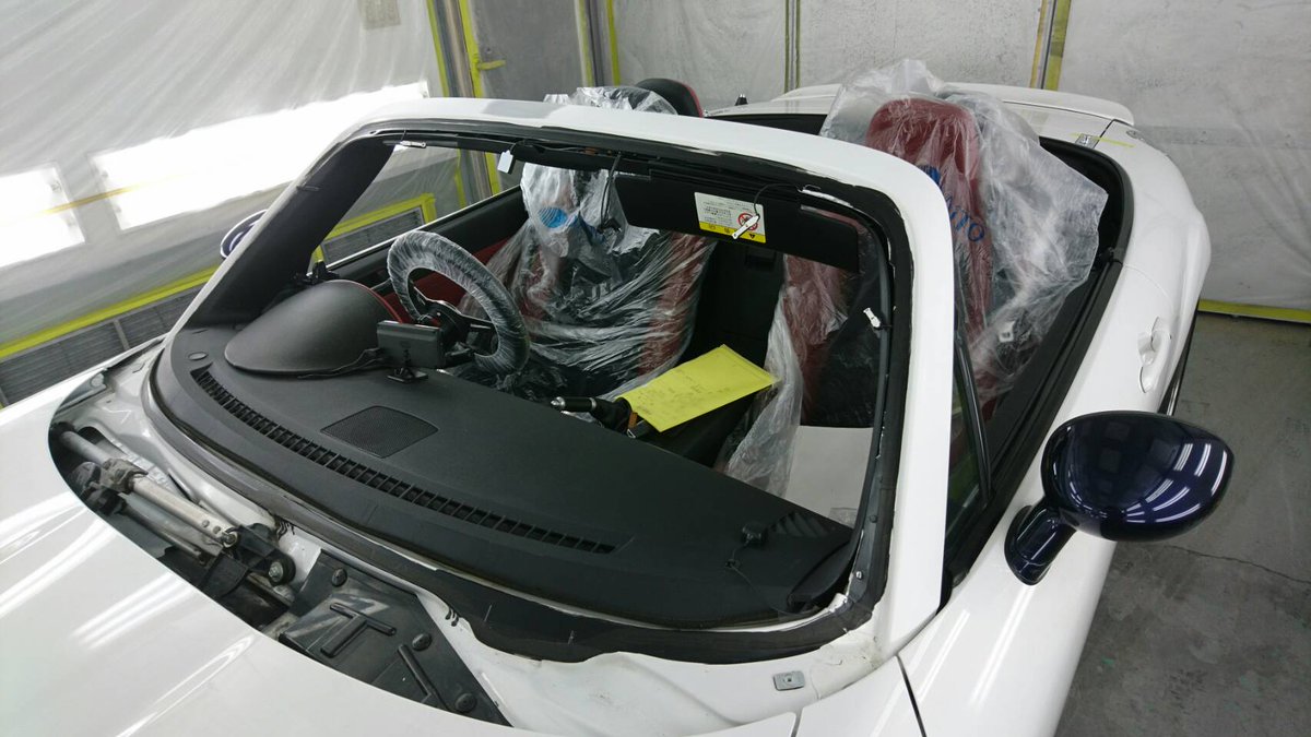 板金塗装 ガレージローライド マツダ ロードスター フロントピラー板金 塗装 修理 神奈川県よりご来店のリピーター様です 完成しました 今回もありがとうございました T Co Qjjqrscvdr ガレージローライド マツダ ロードスター 車修理