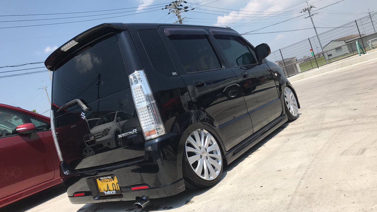 J N A Twitter Mh21 ターボ 車高調 バッドフェイス Rrヘッドライト ヴァレンティledテール 8cm上げ5度加工アクスル 純正加工マフラー 距離 車検来年の11月 値段は万程で考えてます 気になる方dmよろしくお願いします 不具合 リアインナー切り上げたまま