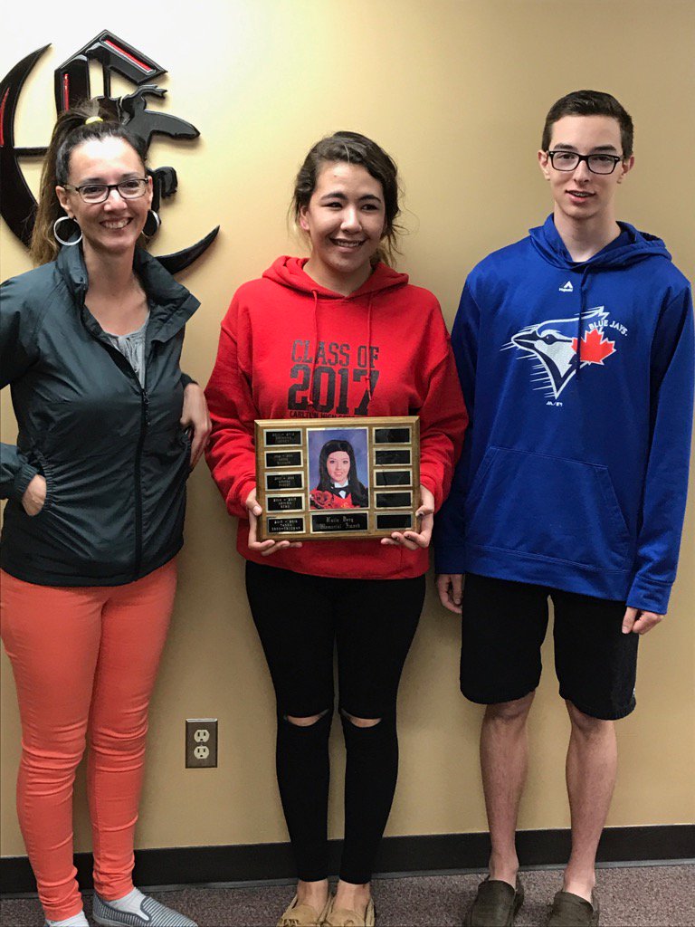 PACarlton's tweet photo. Many thanks to the Berg family for their generous sponsorship of an amazing award. #sadercommunity https://t.co/N45Lw52ezV