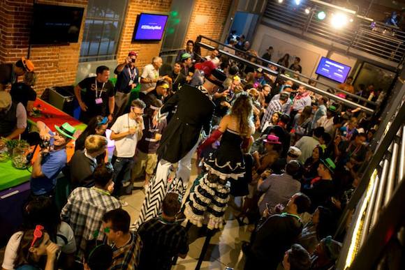SDStartupWeek's tweet photo. Who's coming on the Startup Crawl tonight? #SDSW #SocialSD https://t.co/qhKlcTElVs