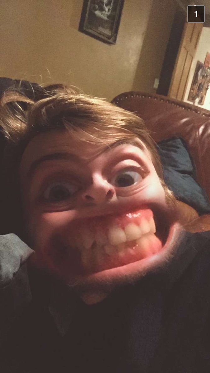 Matthew_Eaton01's tweet photo. @laf9897 happy birthday bro😂 https://t.co/cQZNzgNoFp