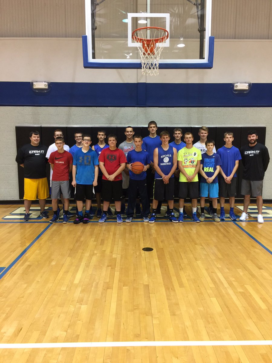 Coach_Dunn's tweet photo. Outstanding week with the boys from Shoals high school in Indiana! Incredible energy and high basketball IQ's! #TeamMEB https://t.co/8hI3qe9NJj