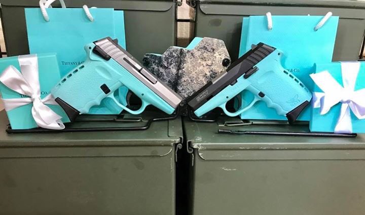 We have 1 Tiffany bundle left get it while we still have it!! The stainless is sold!