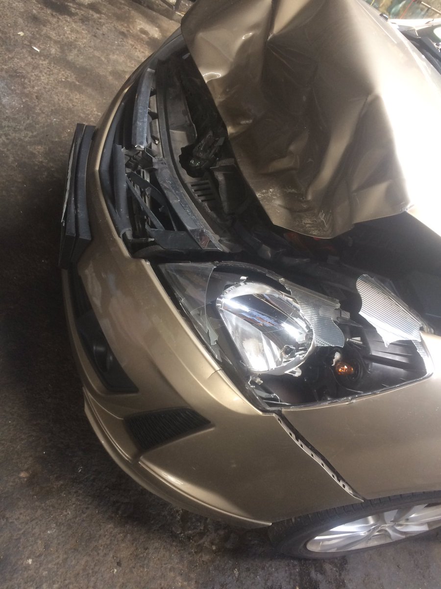 aimani4n's tweet image. ada kereta lebih nk pinjam drive balik kg.. #7org #DugaanRaya