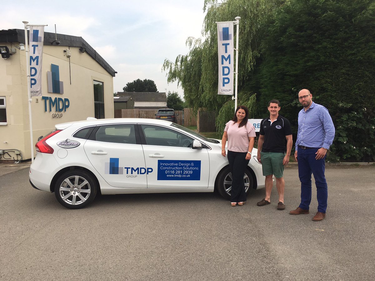 LeicsLionsRFC's tweet photo. Shiny new car for a shiny new season. Thanks to our main sponsor @TmdpGroup for their continued support #rugby #LLRFC #TMDP https://t.co/0Fp3m2SfhE