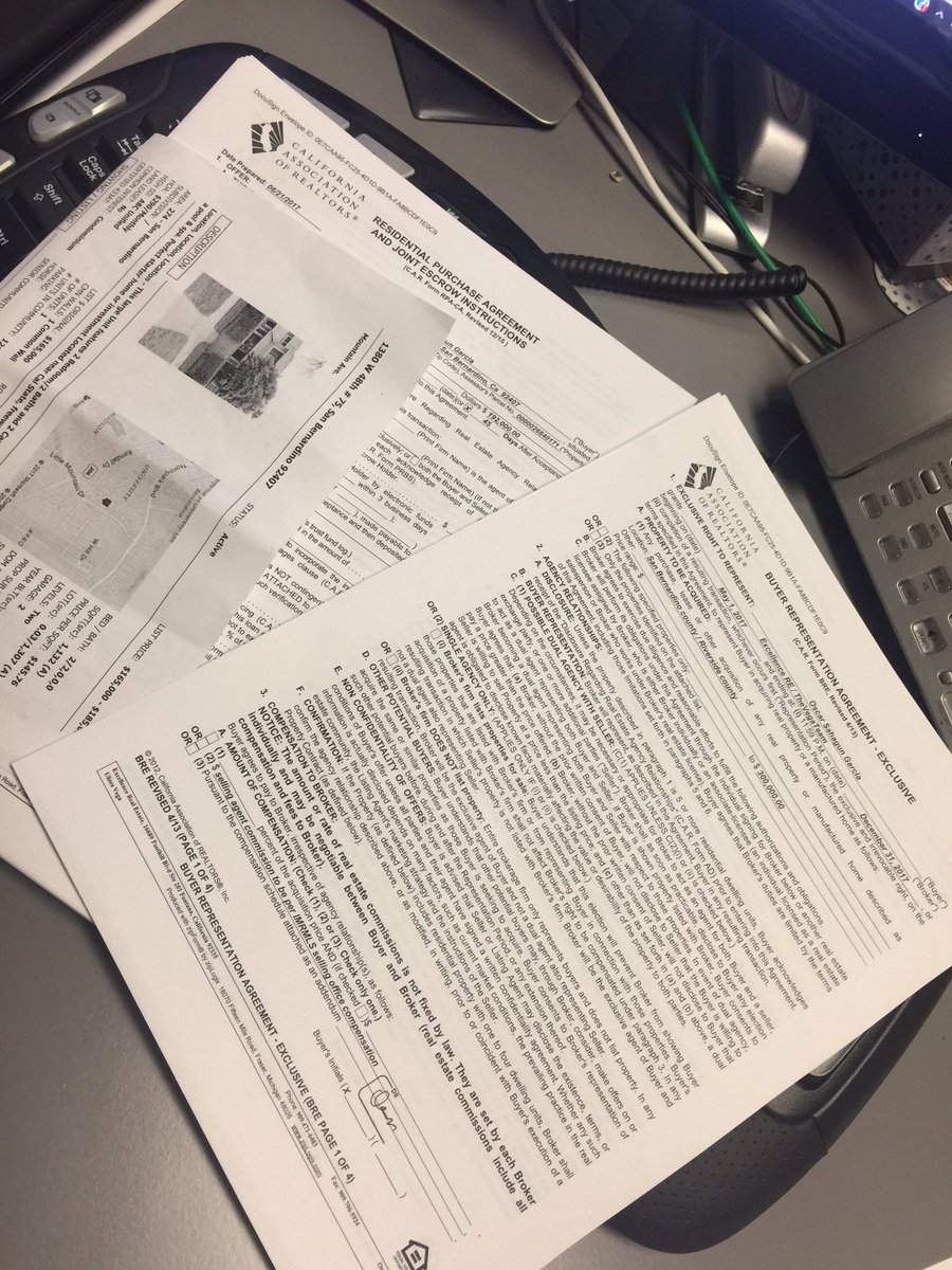 TheSexyRealtor's tweet photo. 3 offers written for 3 different buyers🔥🔥🔥#TheVegaTeam #FullTimeBroker #BuyersWanted #WeCloseEscrows https://t.co/yetwAFdNMT