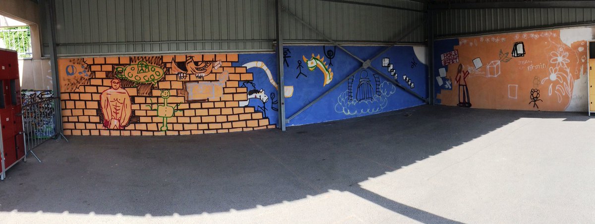 CollegeStFirmin's tweet photo. Plus qu'une journée avant la fête du collège de demain pour que nos 3ème terminent leur graph ! #StreetArt #graph #uzes #culture #college https://t.co/5592430rYv
