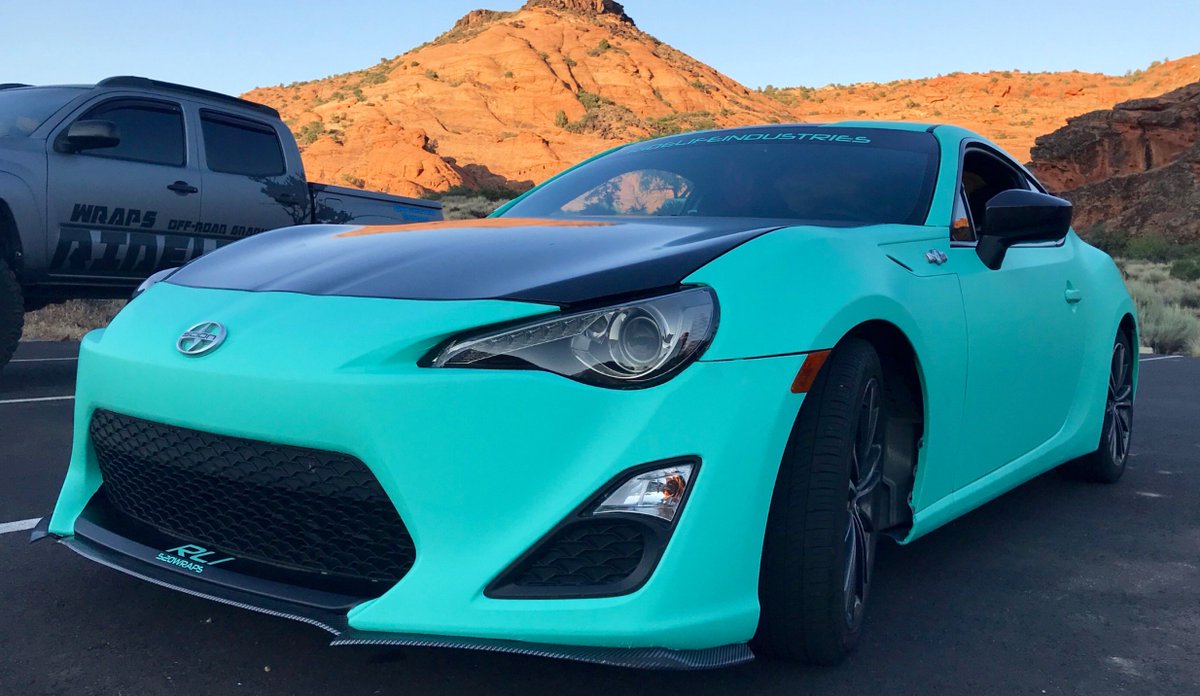 BRJRACING's tweet photo. New Wrap Sweet Color on Chows FRS @BRJRACING @chancej129 @officialjensp @loganjohnson07 @AveryDennison @520garage @ChowBallss https://t.co/iIznLQKyMY