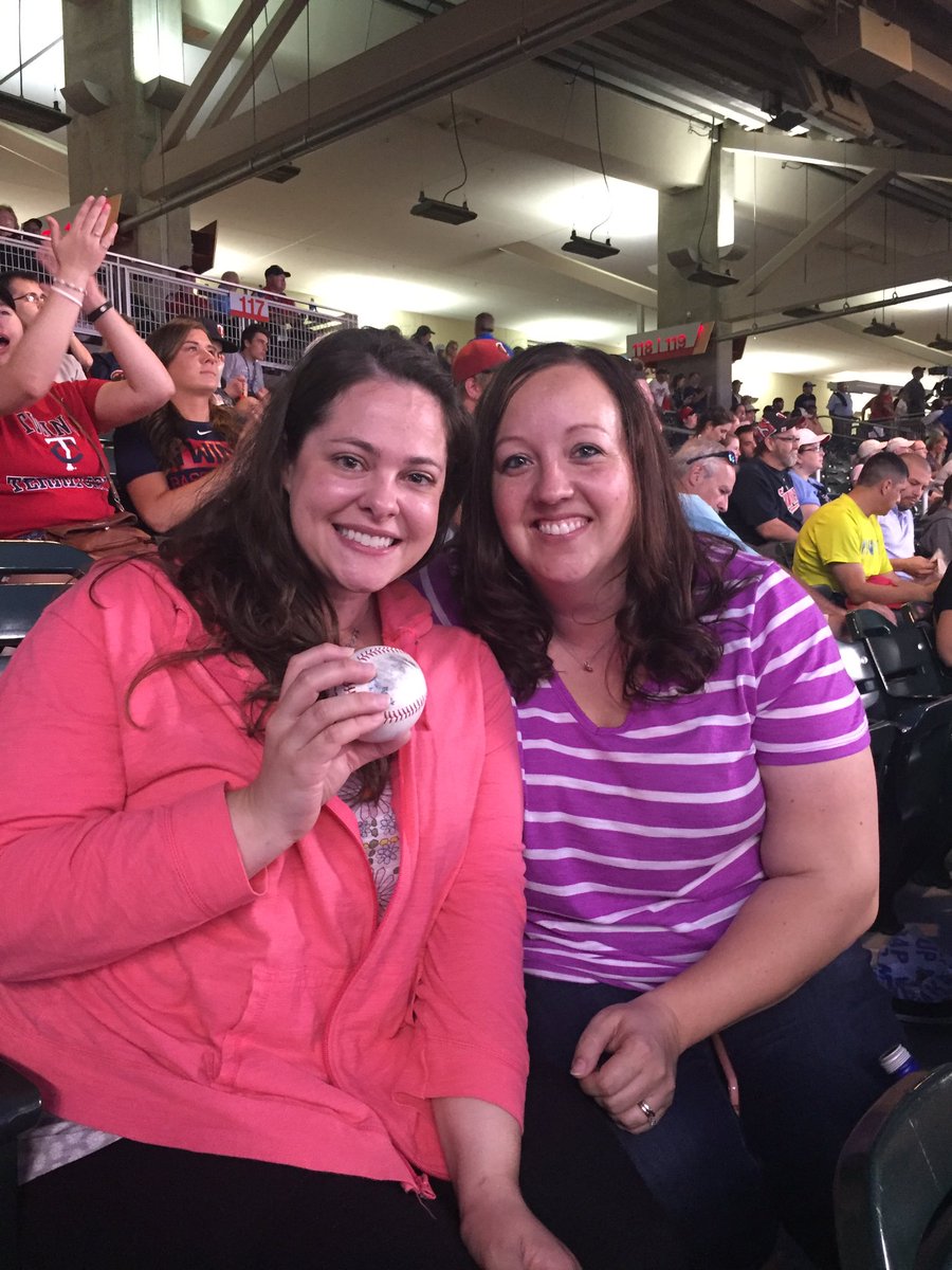 lauridahlberg's tweet photo. Enjoying the Twins game with the HR team of @EideBaillyLLP   Christa Fey for a foul ball!!!  #insideEideBailly #Baseballmemories https://t.co/2mfdDkOuLI