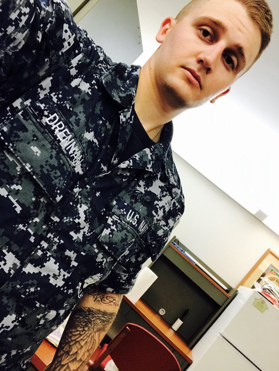 Starmarine614 Joey On Twitter I M Back Officially A Us Navy Sailor I Will Be Getting Back To Working On Roblox Also - officially a us navy sailor roblox us military shirt Starmarine614 Joey On Twitter I M Back Officially A Us Navy Sailor I Will Be Getting Back To Working On Roblox Also - roblox us military shirt