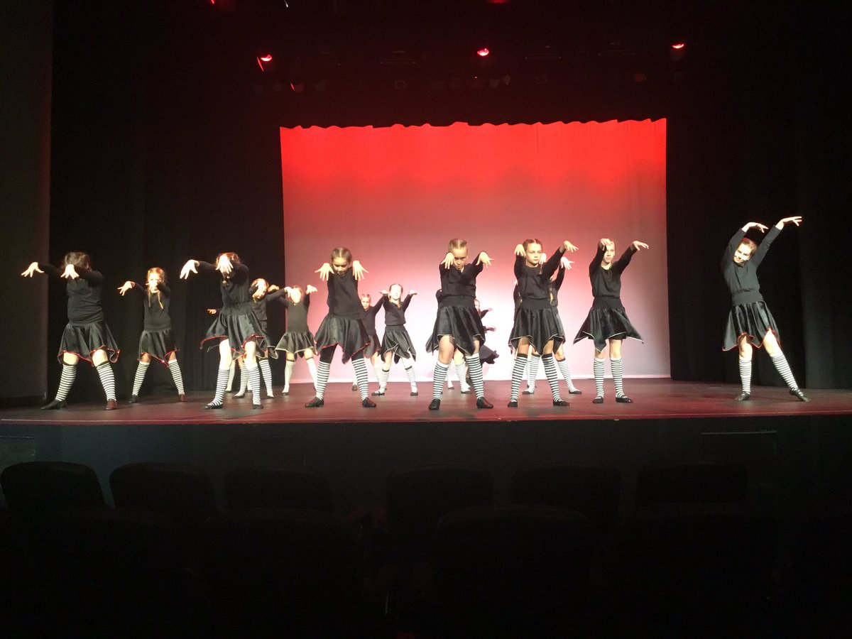 RivDanceFest's tweet photo. Sturt Public School on stage at the Wagga Civic Theatre. #RDF https://t.co/l6a3yvApDb